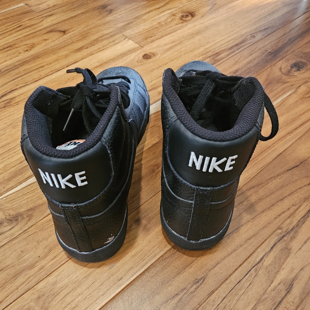 Nike Blazer size 6.5 Black - Picture 4 of 5